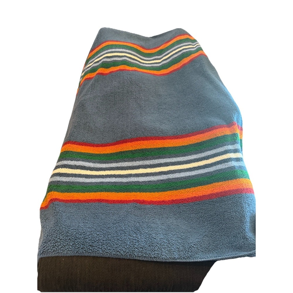 Pendleton Grand Canyon Blue Sherpa Fleece Blanket Reversible Stripe Twin Bed